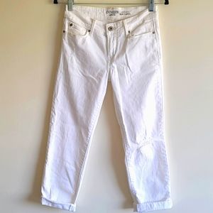 Denizen by Levis Size 26-27 mid-rise cuffed White pants